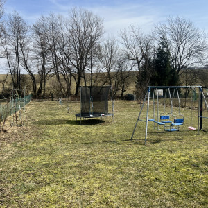 Na predaj 2 rodinné domy pri Banskej Bystrici