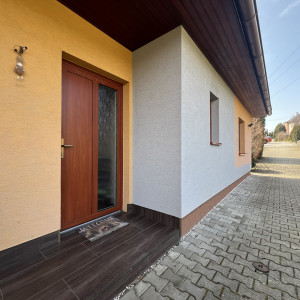 Na predaj 2 rodinné domy pri Banskej Bystrici