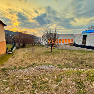 Stavebný pozemok pre pokojné bývanie – Hrochoť