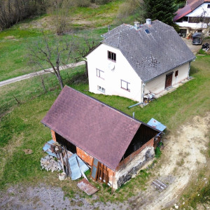 PREDAJ - Rodinný dom Hriňová