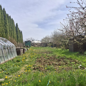 Predaj pozemku s chatou Zvolen