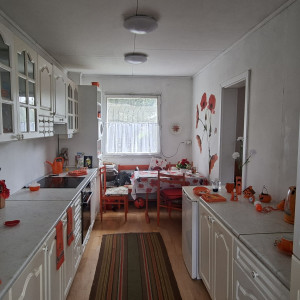 Predaj pozemku s chatou Zvolen