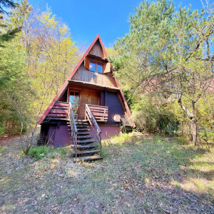 Chata v prírode pri Nemeckej – miesto, kde si konečne oddýchnete