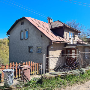 PREDAJ - Rodinný dom Detvianska Huta