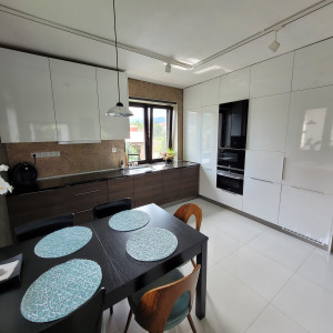 Predaj 3 izbového bytu so záhradou v centre mesta Banská Bystrica