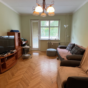 PREDAJ 2-izbový byt s novým balkónom v Brezne, ul. Nálepkova