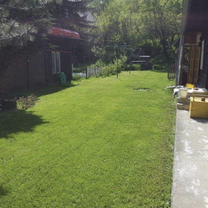 PREDAJ Chalupa so zrubovým ľudovým domom na pozemku 1417 m², Liptovská Anna