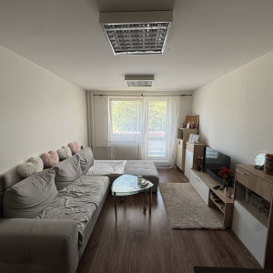 PREDAJ 2 izbový byt centrum Banská Bystrica
