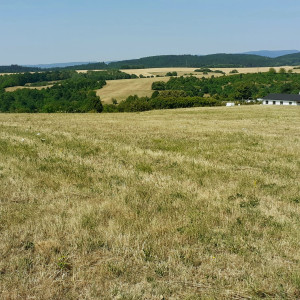 NA PREDAJ INVESTIČNÝ POZEMOK BANSKÁ BYSTRICA