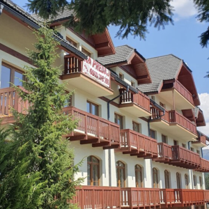PREDAJ Kompletne zariadený 2-izbový apartmán v srdci Donovál – AD Kamzík