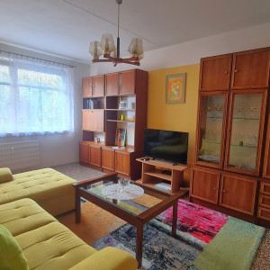 Predaj │ 3-izbový byt s balkónom │ Detva - Námestie mieru